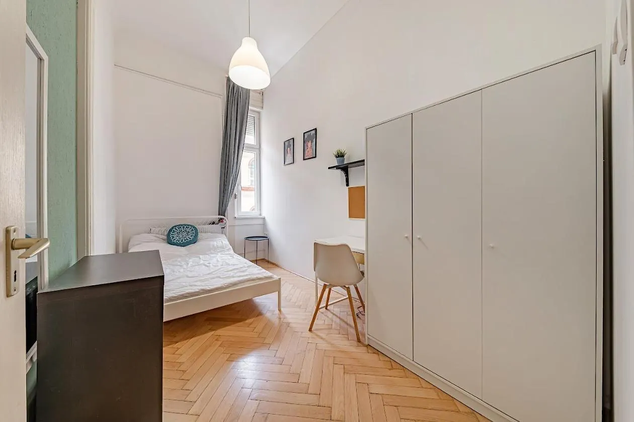 Downtown Rooms Wesselenyi Budapest Hostel
