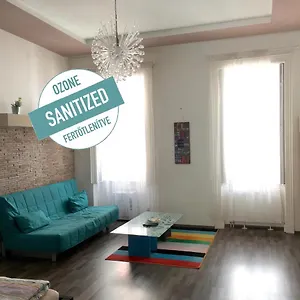 Budget By Hi5-kiraly 99 Apartman