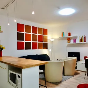 Your Own Pretty Place In The Center Apartman