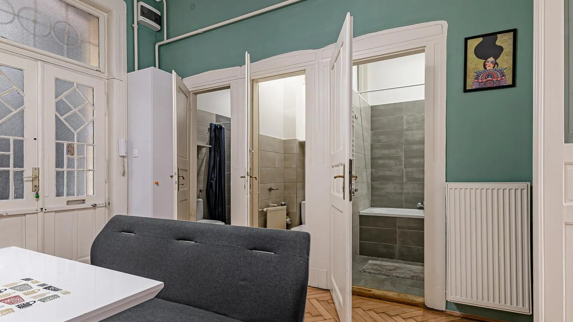 Downtown Rooms Wesselenyi Budapesta Hostel